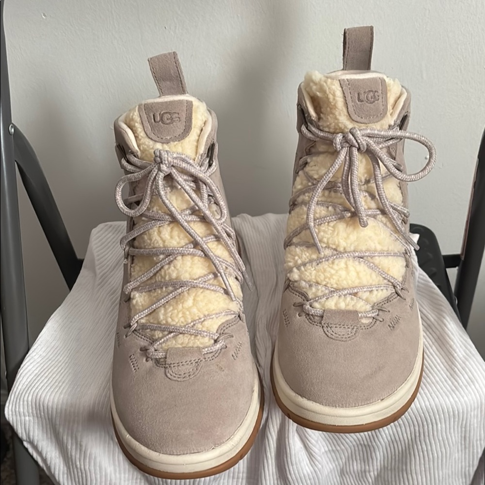 UGG light grey Shearling Lace-Up Boots